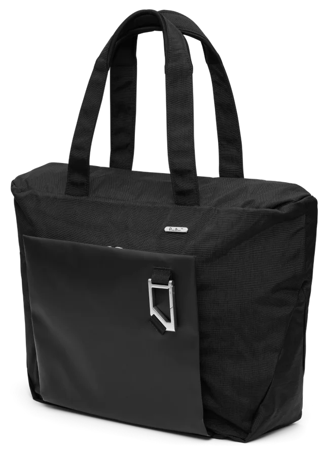 Db Entour Tote 22L